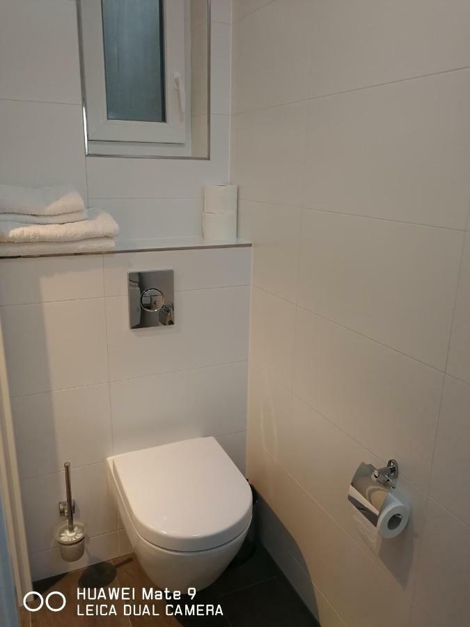 21A Comfortable Studio Taufkirchen  Luaran gambar